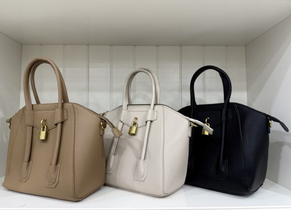 BORSA GY