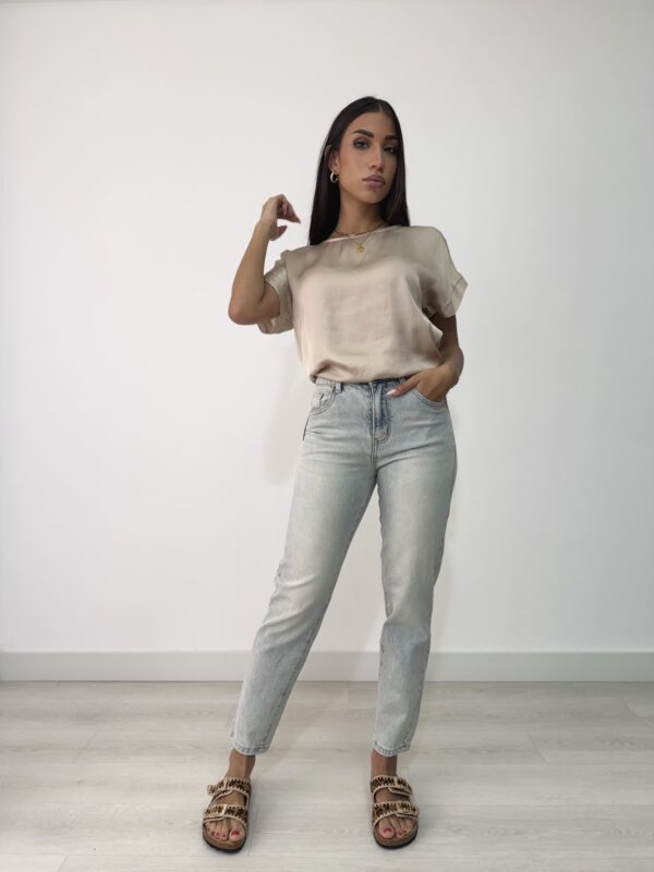 JEANS MOM FIT SABBIATO