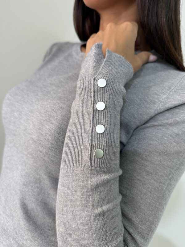 MAGLIA CON BOTTONCINI - immagine 5
