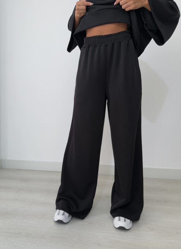 COORDINATO MAGLIA E PANTALONE - immagine 3