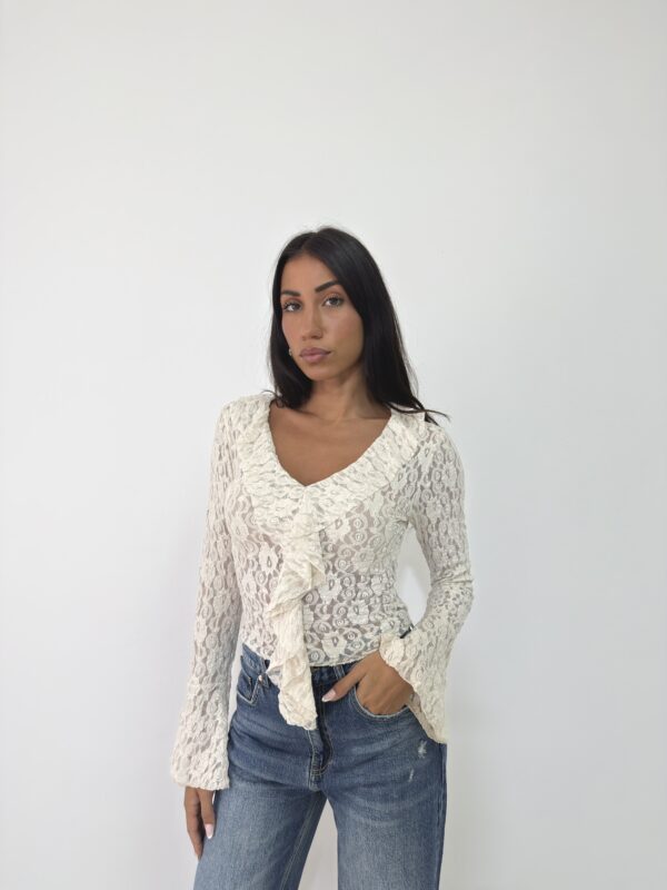 MAGLIA IN PIZZO CON VOLANT