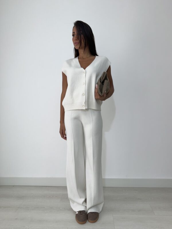 COORDINATO GILET E PANTALONE IN MAGLIA - immagine 10