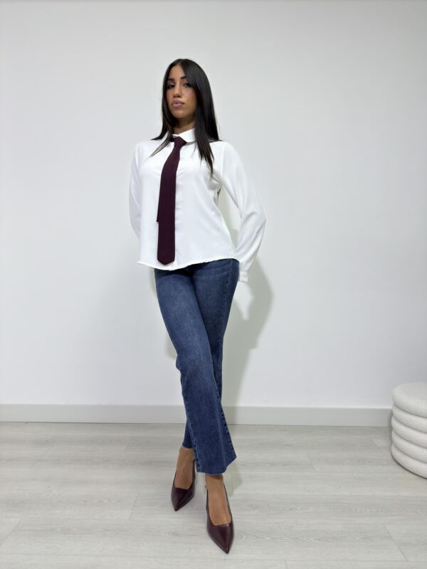 JEANS CROPPED TAGLIO LASER - immagine 2